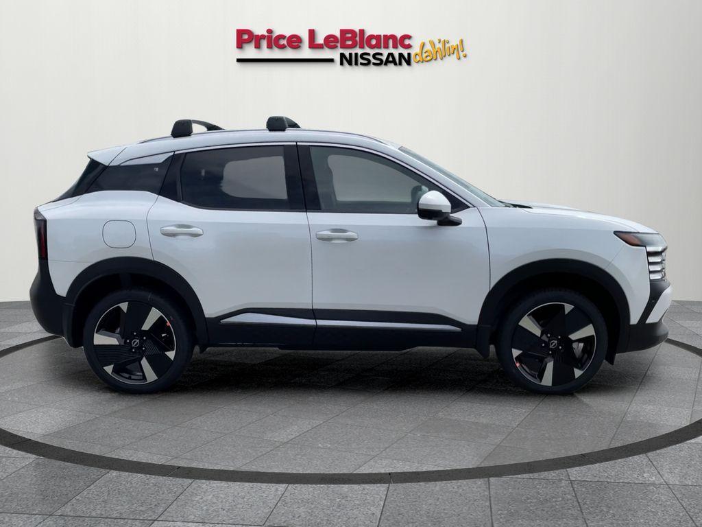 new 2025 Nissan Kicks car, priced at $28,900