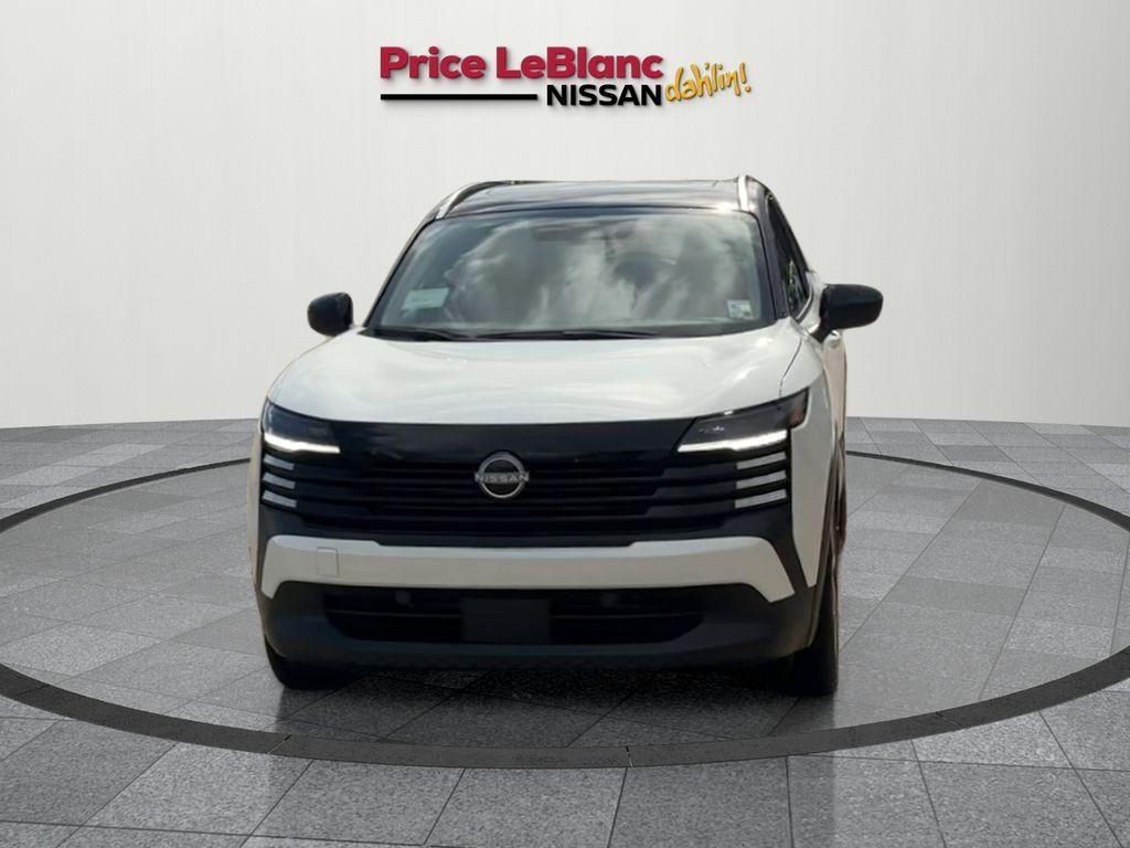 new 2025 Nissan Kicks car, priced at $25,678