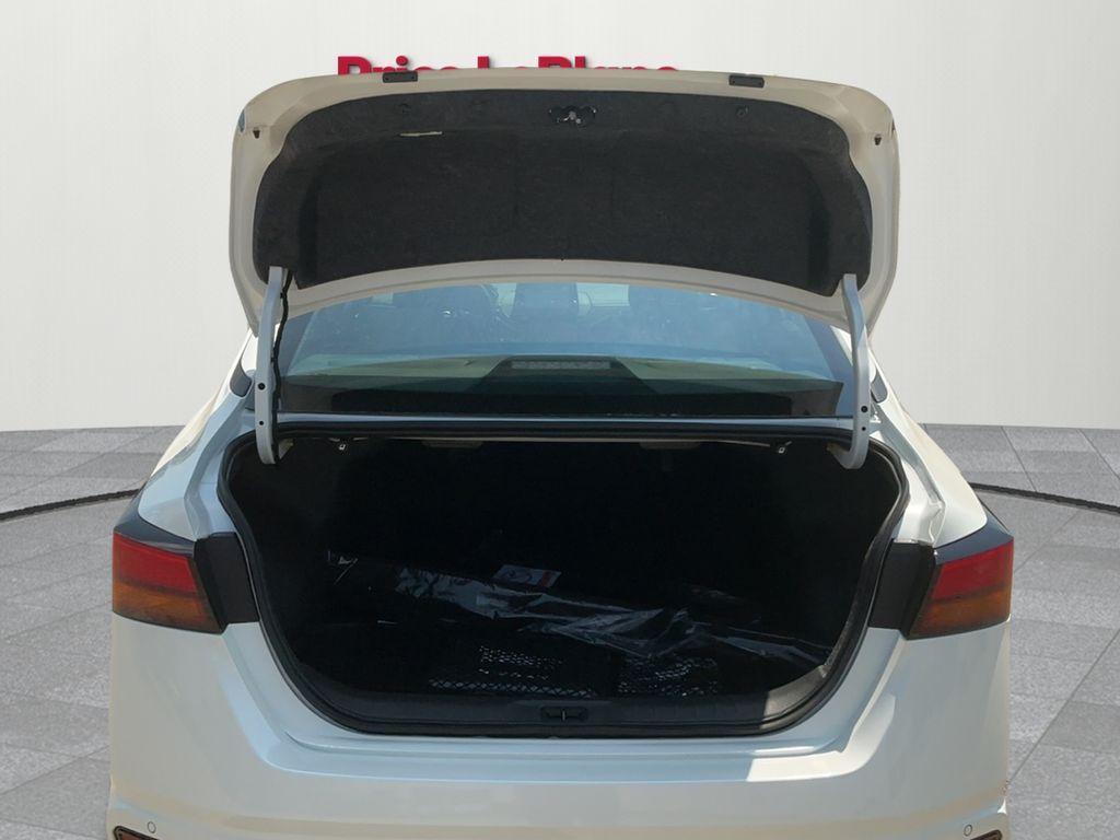 new 2025 Nissan Altima car, priced at $30,115
