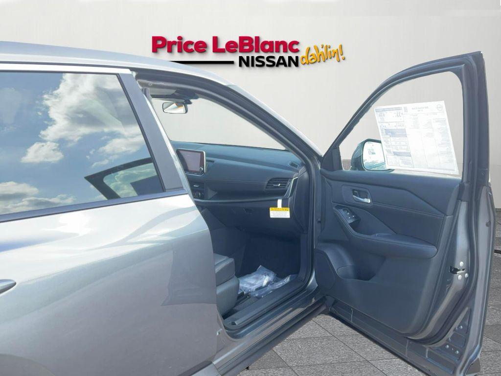 new 2025 Nissan Rogue car, priced at $33,985