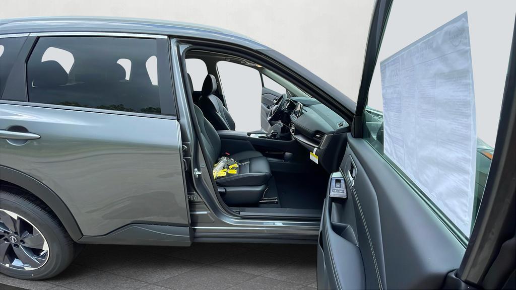new 2025 Nissan Rogue car, priced at $33,985
