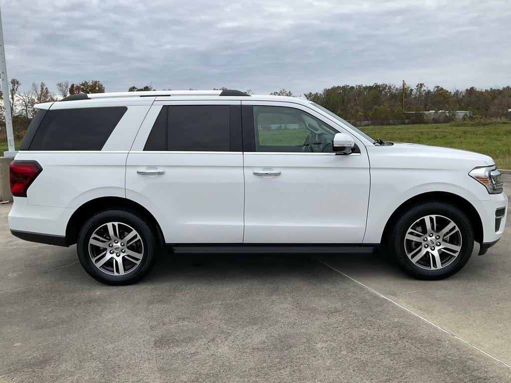 used 2024 Ford Expedition car, priced at $57,980