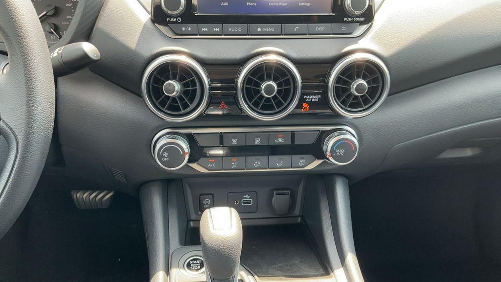 new 2025 Nissan Sentra car, priced at $23,335
