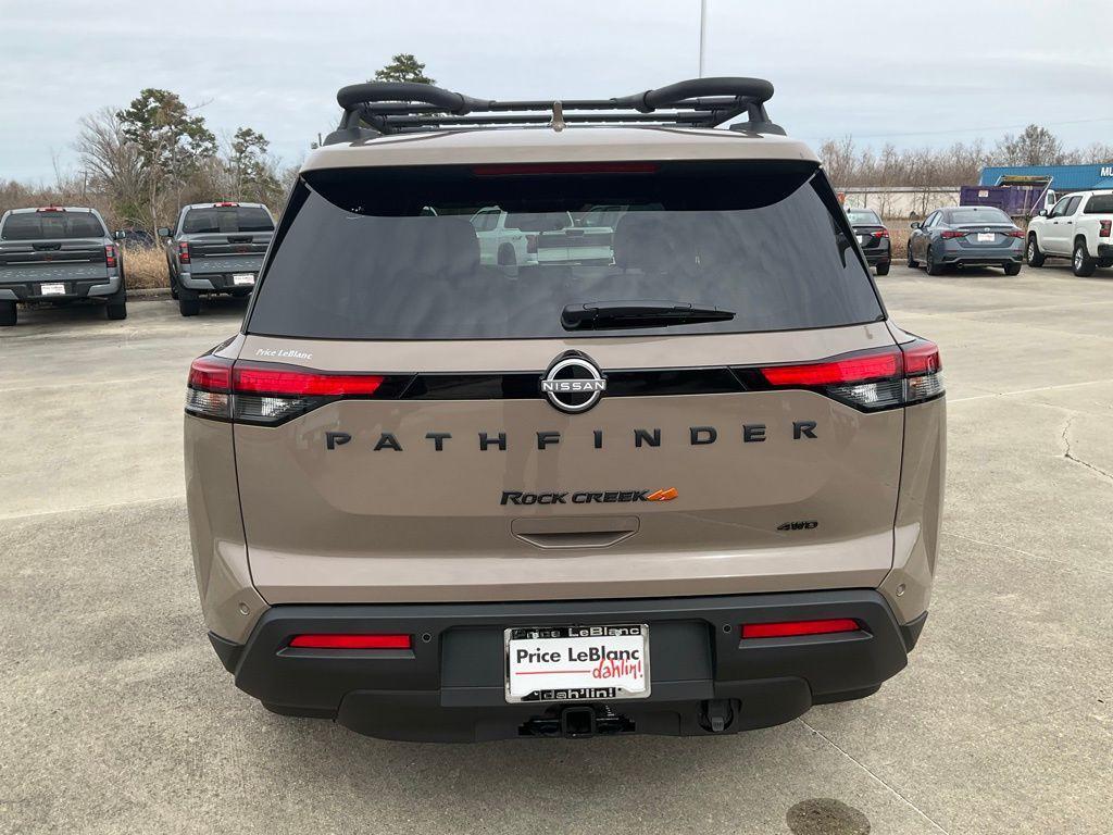 new 2025 Nissan Pathfinder car, priced at $47,575