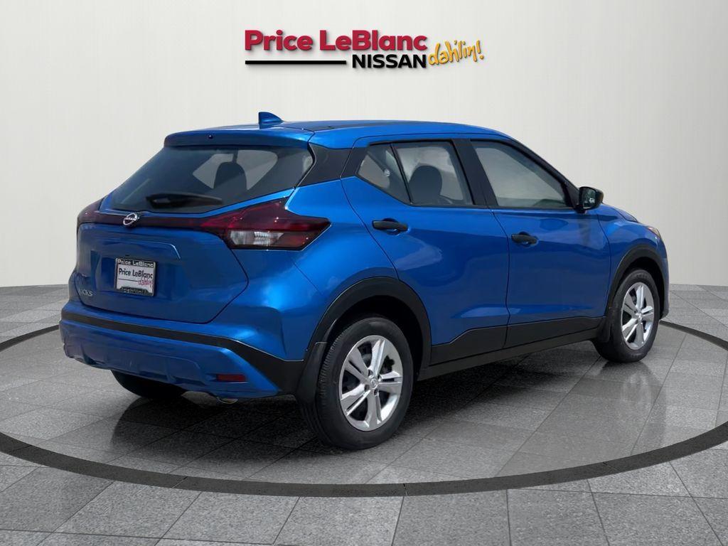 new 2025 Nissan Kicks Play car, priced at $21,657