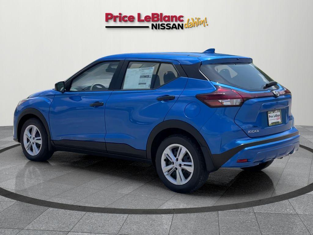new 2025 Nissan Kicks Play car, priced at $21,657