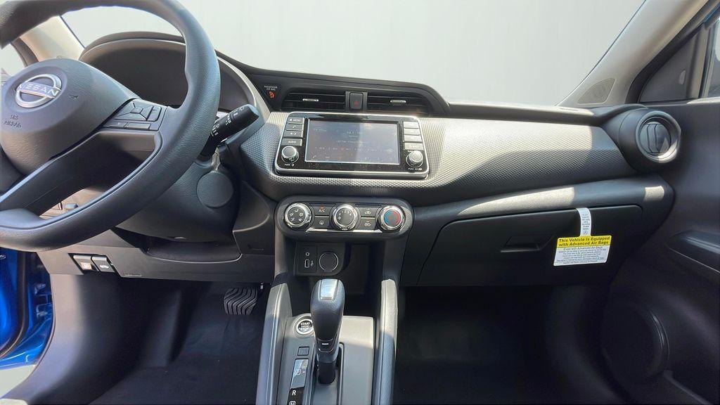 new 2025 Nissan Kicks Play car, priced at $21,657