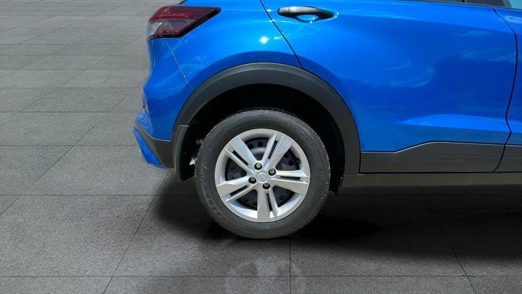 new 2025 Nissan Kicks Play car, priced at $21,657