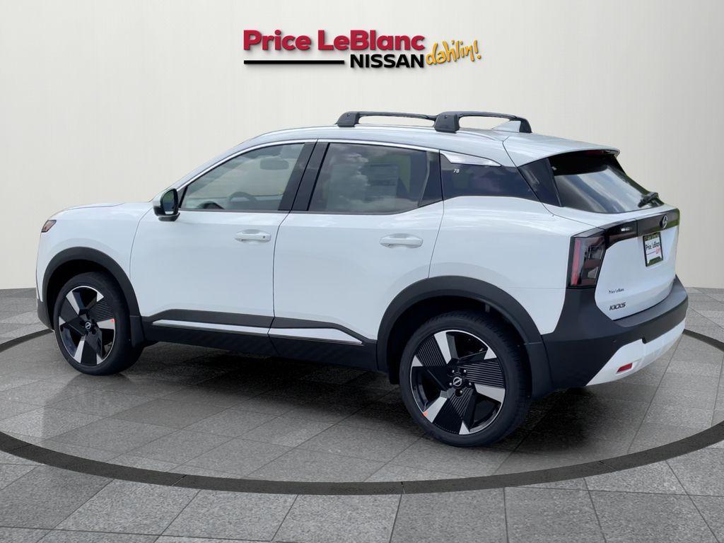 new 2025 Nissan Kicks car, priced at $30,600
