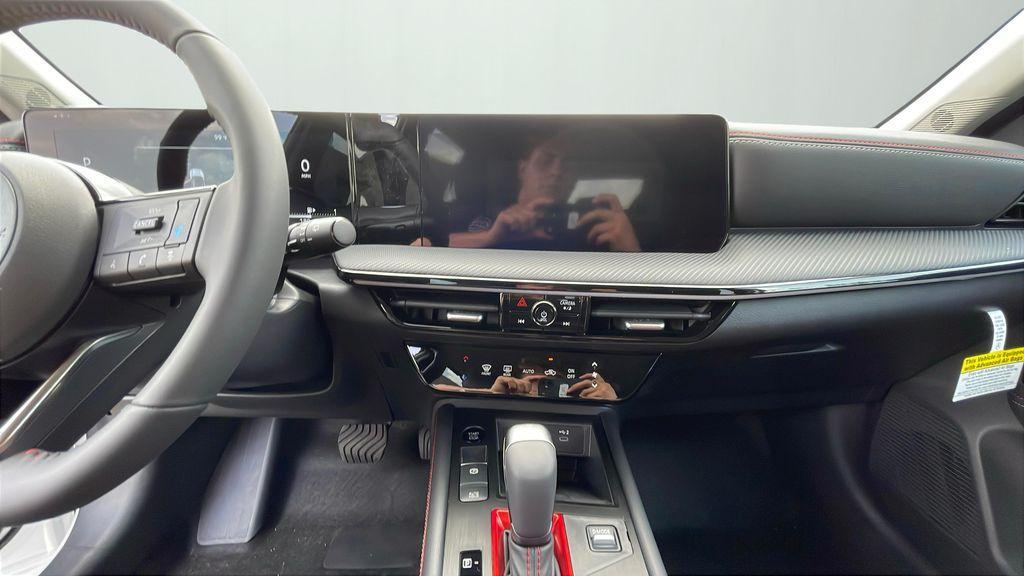 new 2025 Nissan Kicks car, priced at $30,600
