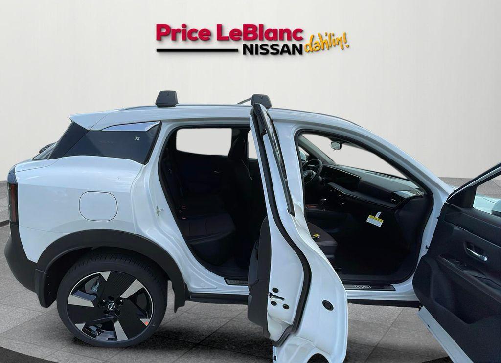 new 2025 Nissan Kicks car, priced at $30,600