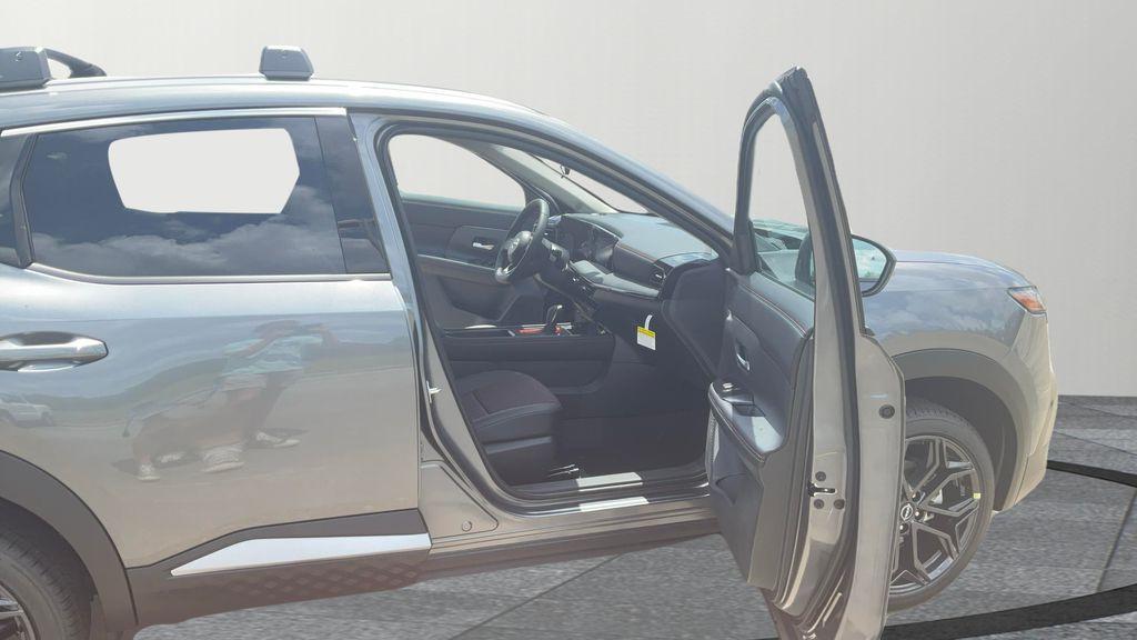 new 2025 Nissan Kicks car, priced at $29,170