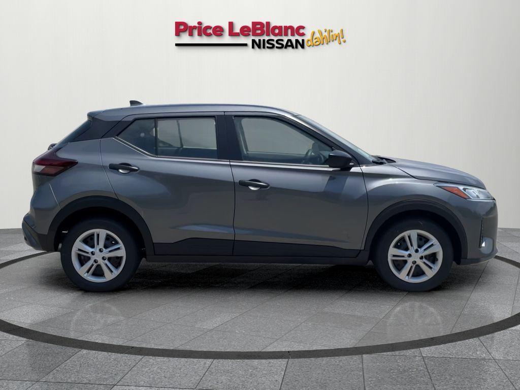 new 2025 Nissan Kicks Play car, priced at $23,165