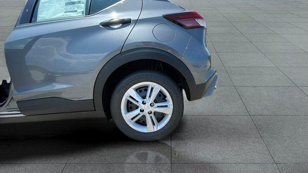 new 2025 Nissan Kicks Play car, priced at $23,165