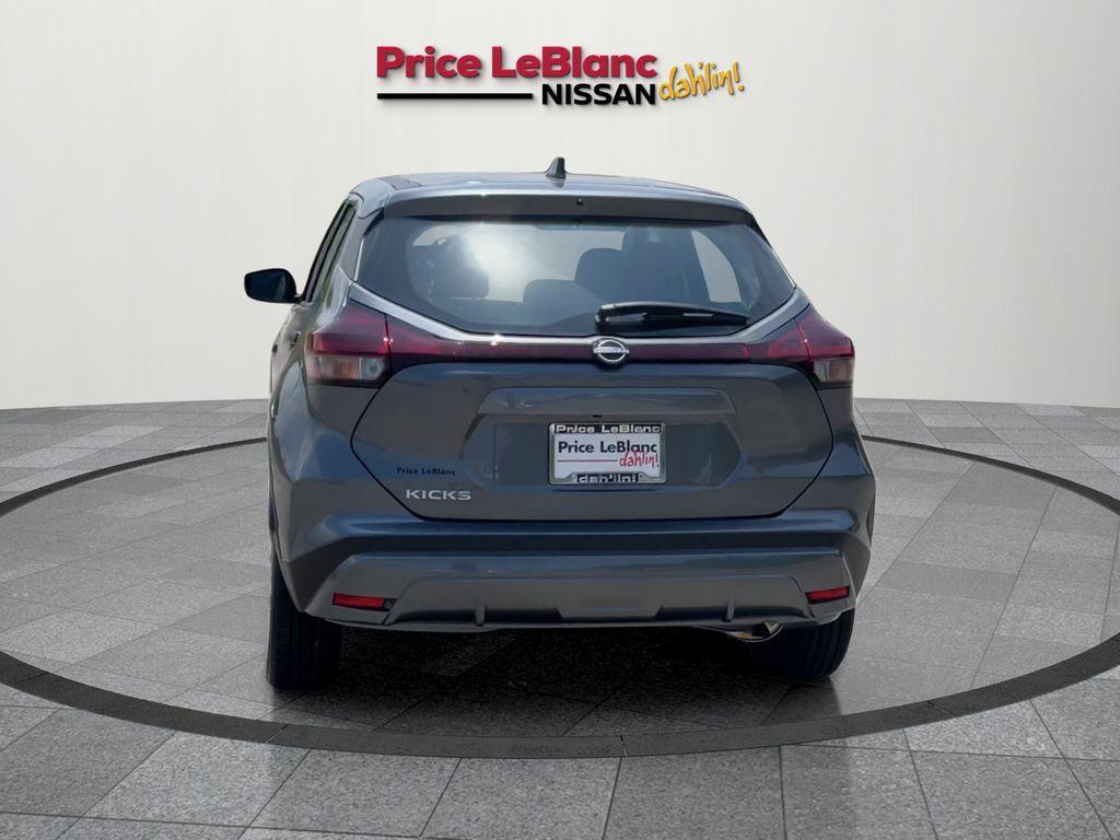 new 2025 Nissan Kicks Play car, priced at $23,165