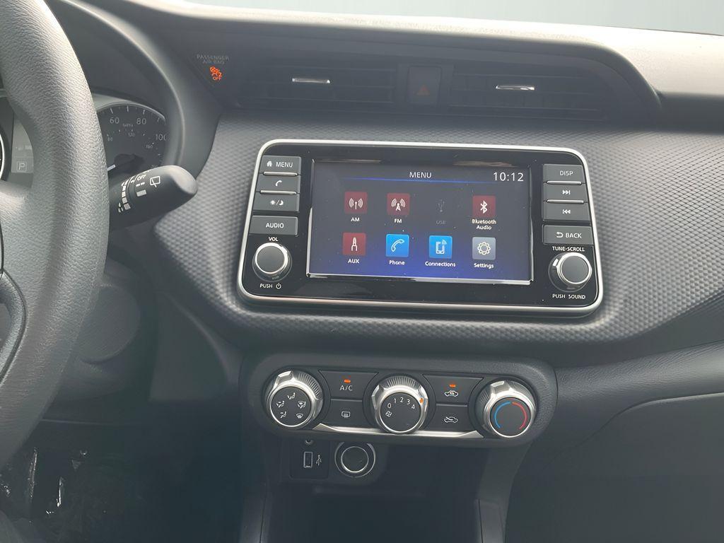 new 2025 Nissan Kicks Play car, priced at $23,760