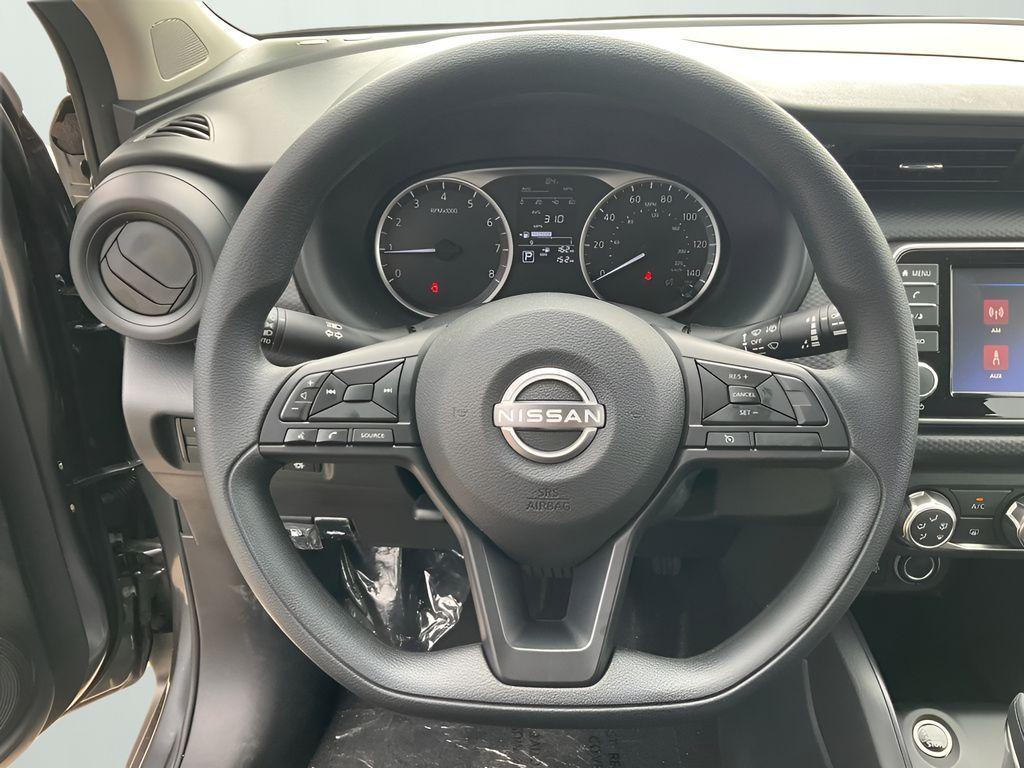 new 2025 Nissan Kicks Play car, priced at $23,760