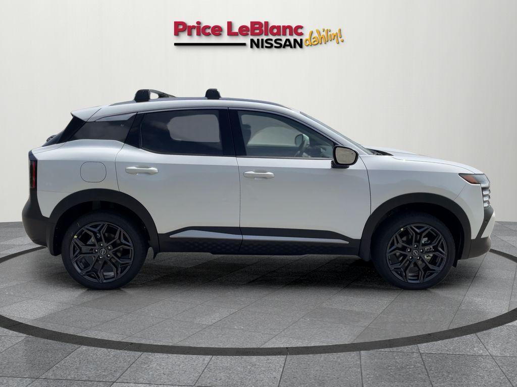 new 2025 Nissan Kicks car, priced at $29,620