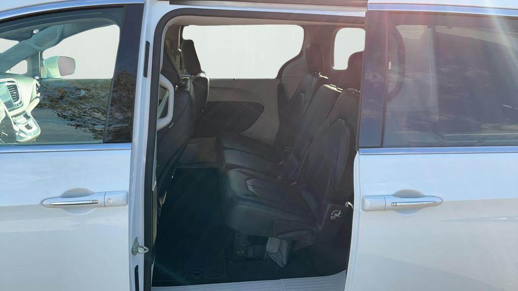 used 2018 Chrysler Pacifica car, priced at $16,443