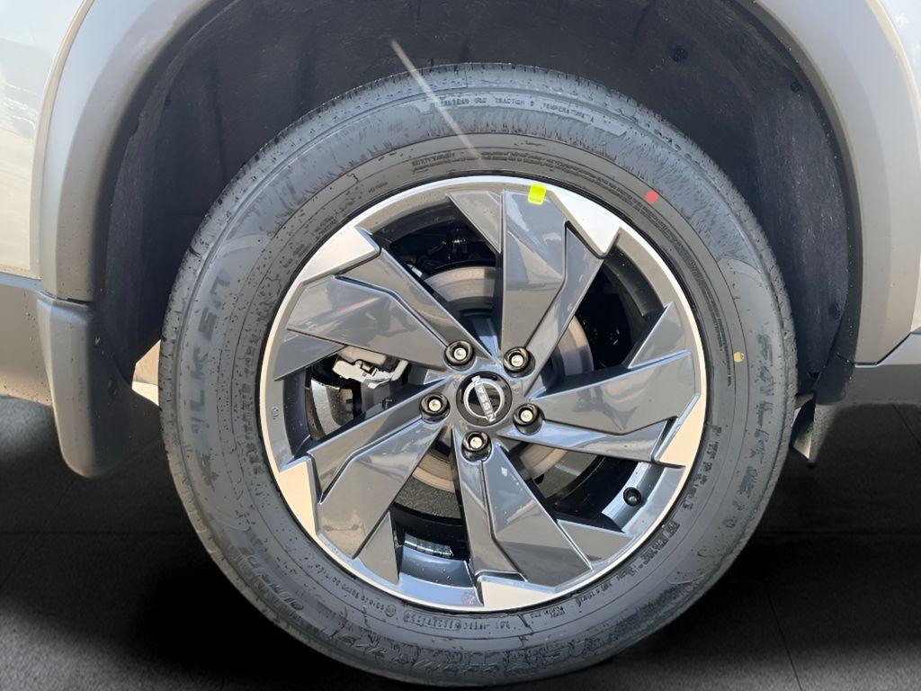 new 2025 Nissan Rogue car, priced at $31,985