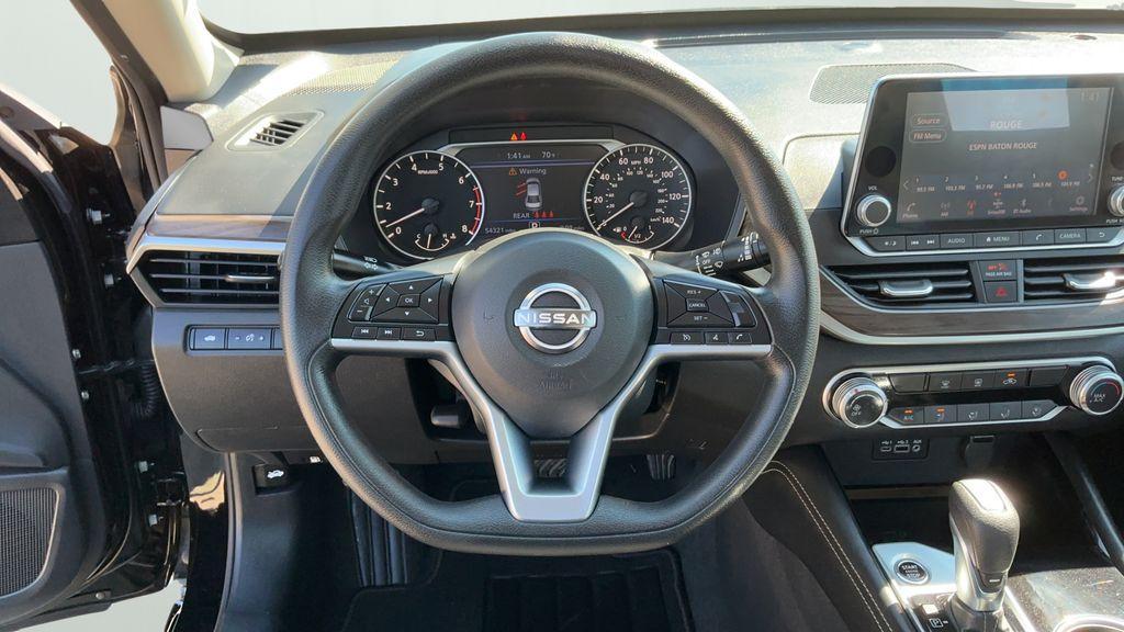 used 2023 Nissan Altima car