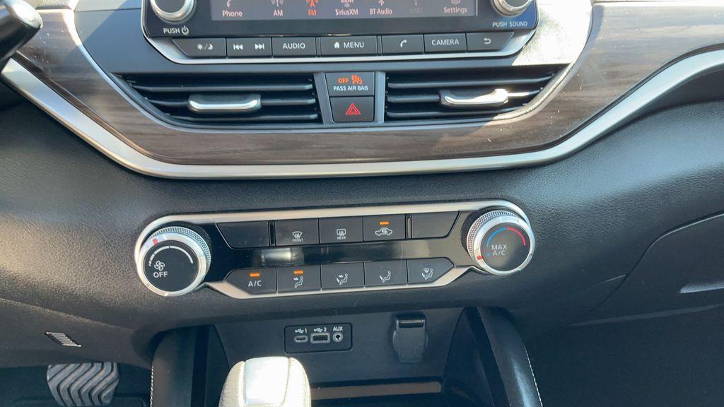 used 2023 Nissan Altima car