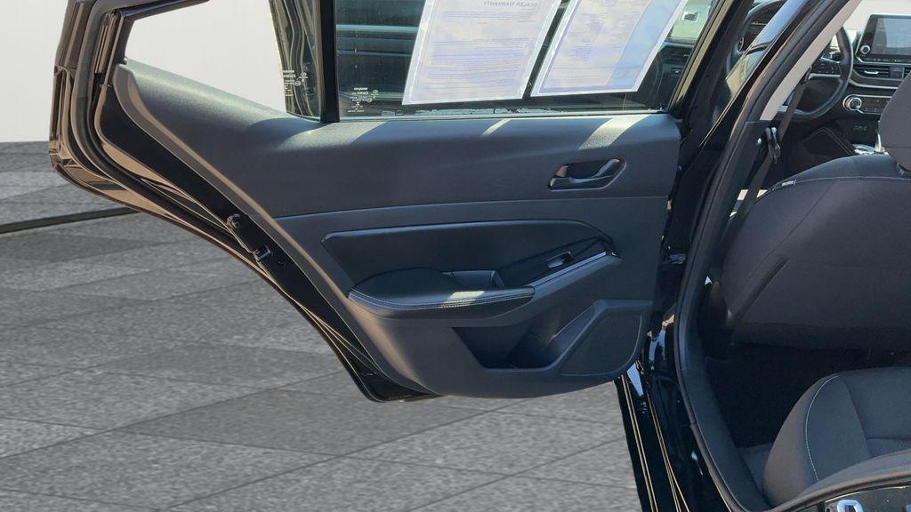 used 2023 Nissan Altima car