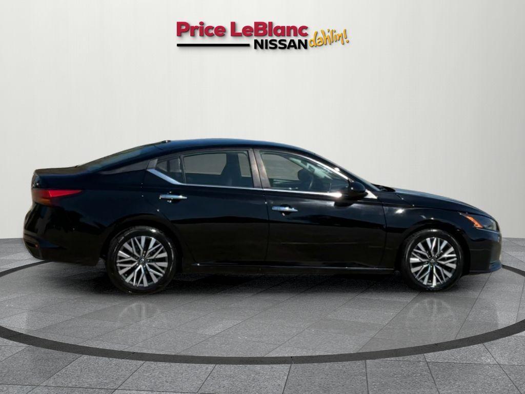 used 2023 Nissan Altima car