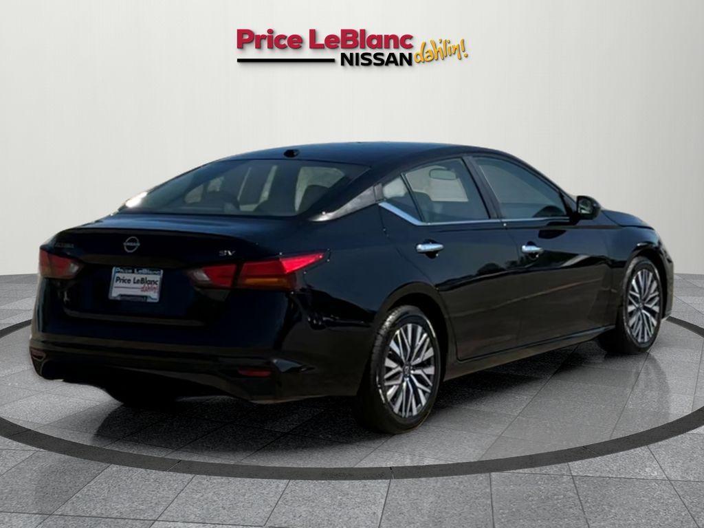 used 2023 Nissan Altima car