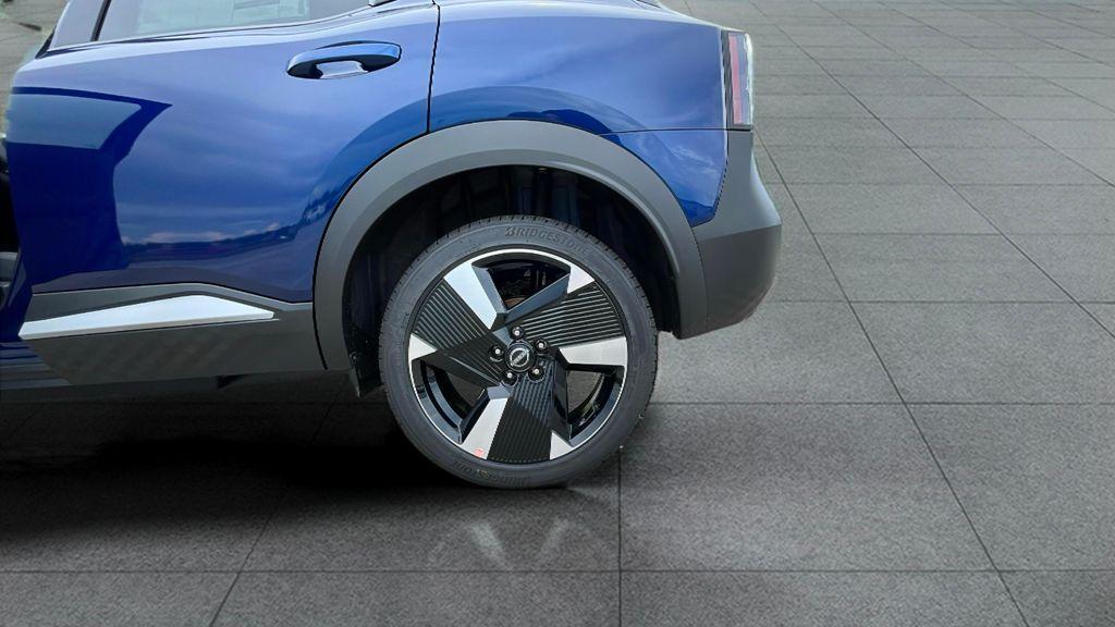 new 2025 Nissan Kicks car, priced at $27,835