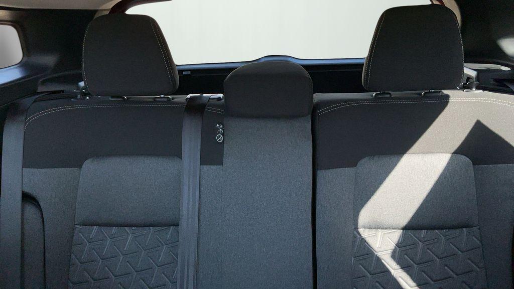new 2025 Nissan Kicks car, priced at $24,343