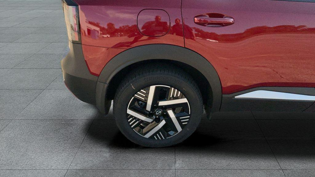 new 2025 Nissan Kicks car, priced at $24,343