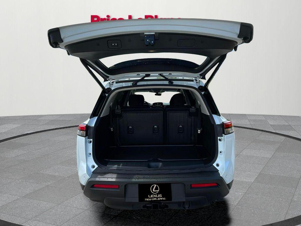 new 2025 Nissan Pathfinder car, priced at $44,595