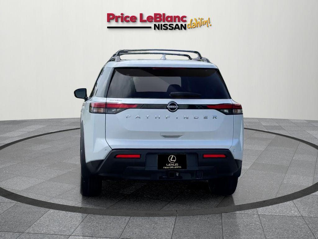 new 2025 Nissan Pathfinder car, priced at $44,595