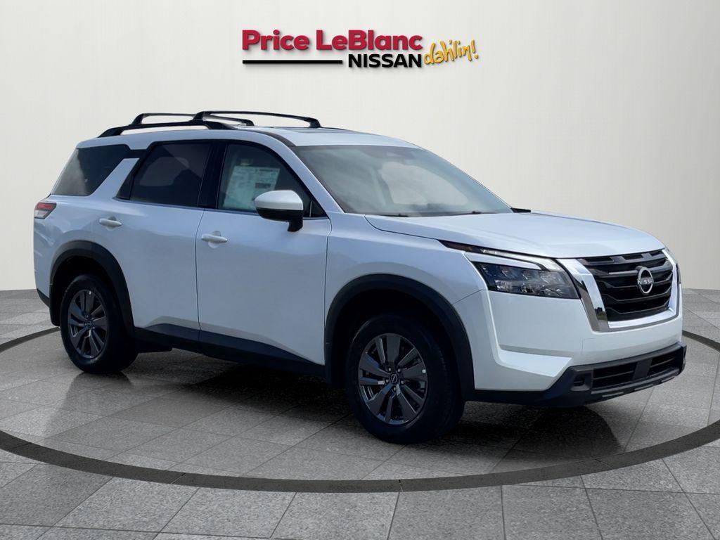 new 2025 Nissan Pathfinder car, priced at $44,595