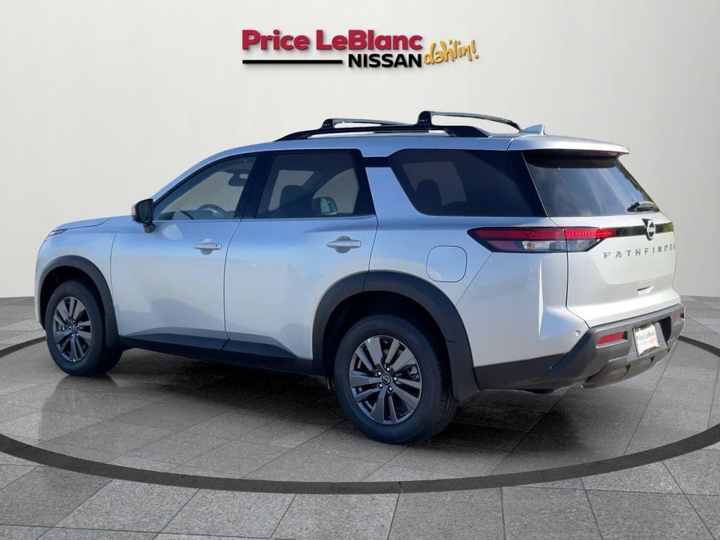 new 2025 Nissan Pathfinder car, priced at $41,865