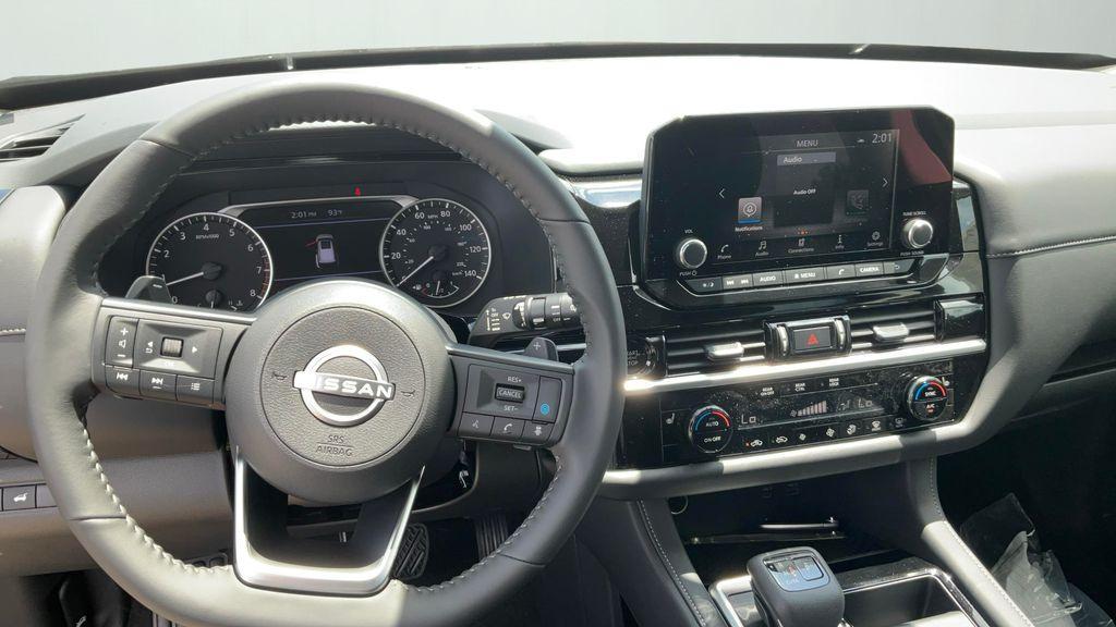 new 2025 Nissan Pathfinder car, priced at $41,865