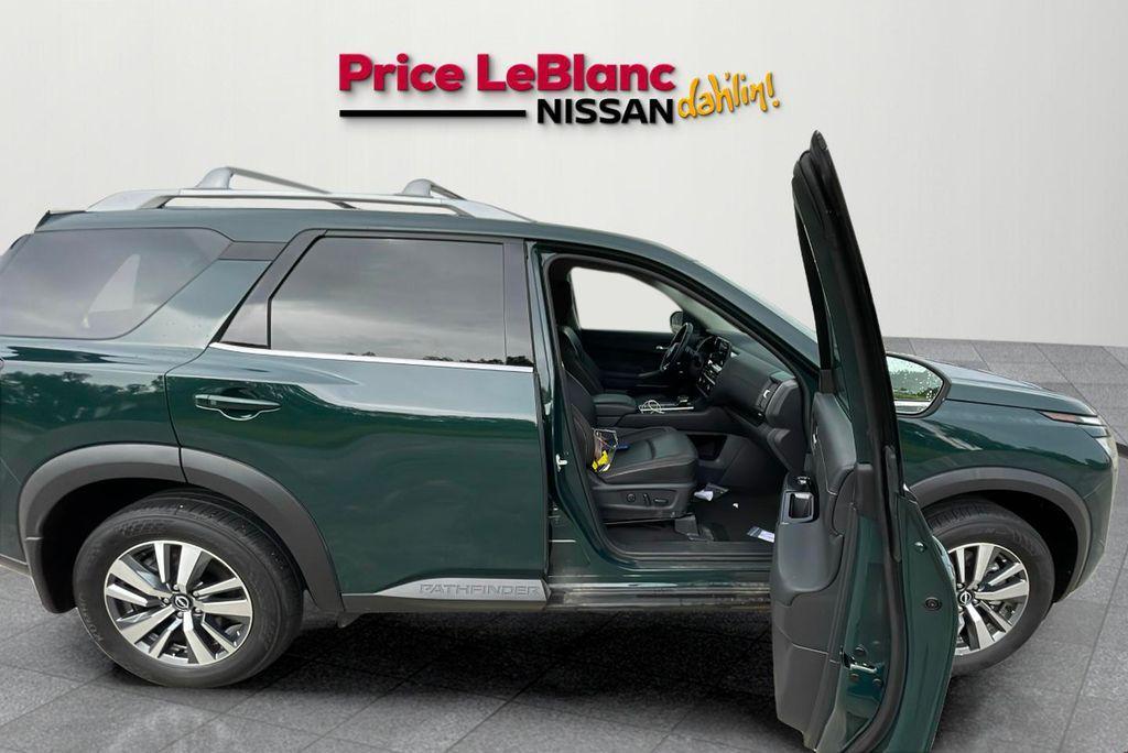 used 2024 Nissan Pathfinder car, priced at $38,025
