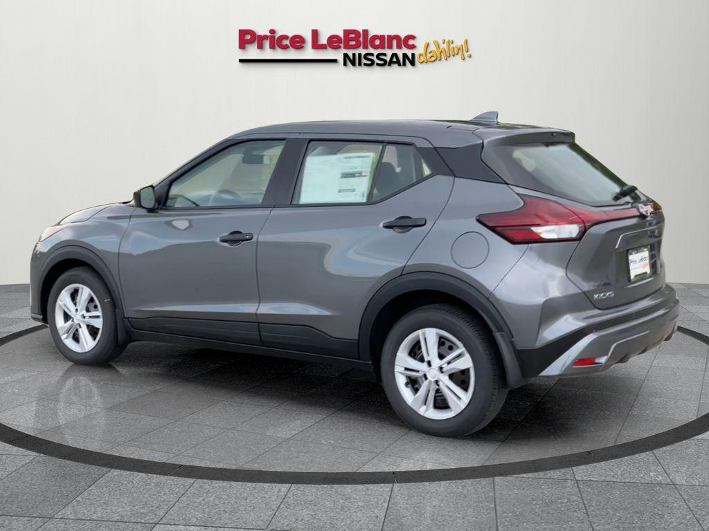new 2025 Nissan Kicks Play car, priced at $23,760
