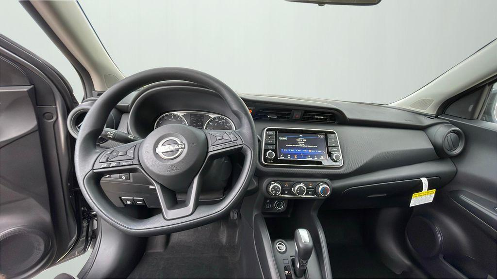new 2025 Nissan Kicks Play car, priced at $23,760