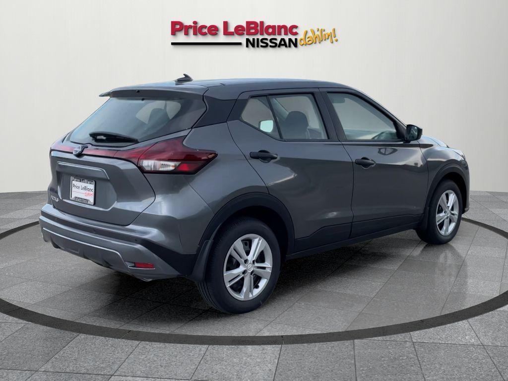 new 2025 Nissan Kicks Play car, priced at $23,760