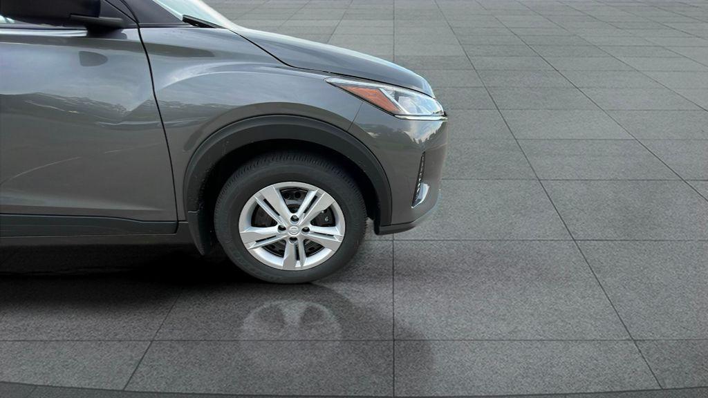 new 2025 Nissan Kicks Play car, priced at $23,760