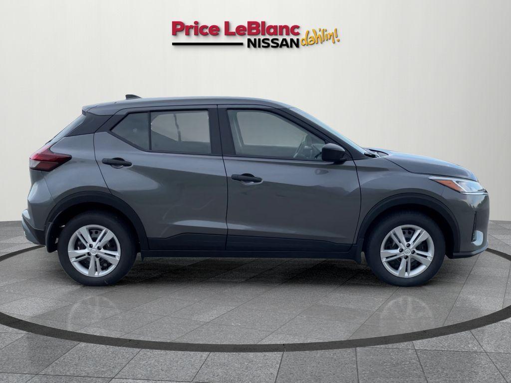 new 2025 Nissan Kicks Play car, priced at $23,760