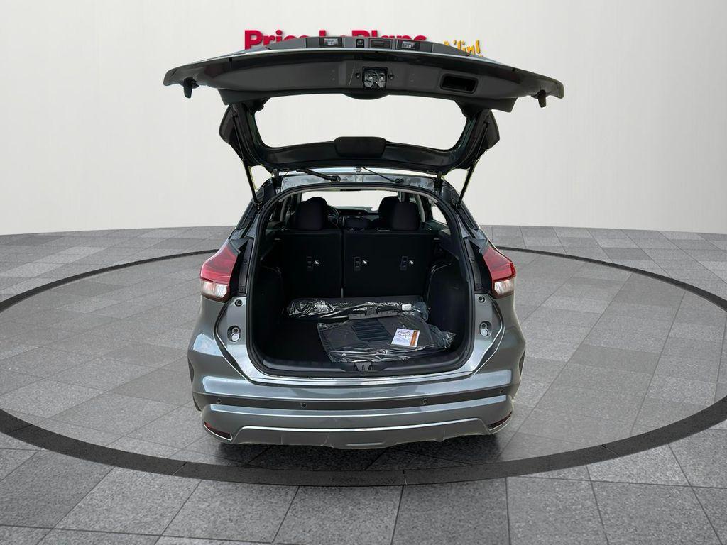 new 2025 Nissan Kicks Play car, priced at $23,760