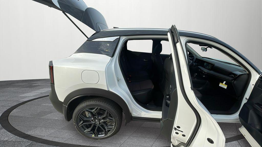 new 2025 Nissan Kicks car, priced at $29,615