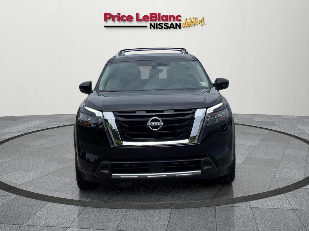 new 2025 Nissan Pathfinder car, priced at $52,035