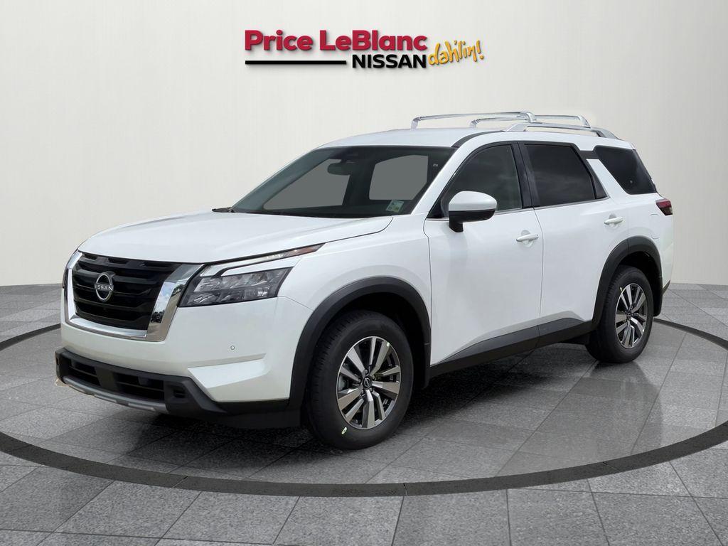 new 2025 Nissan Pathfinder car, priced at $45,015