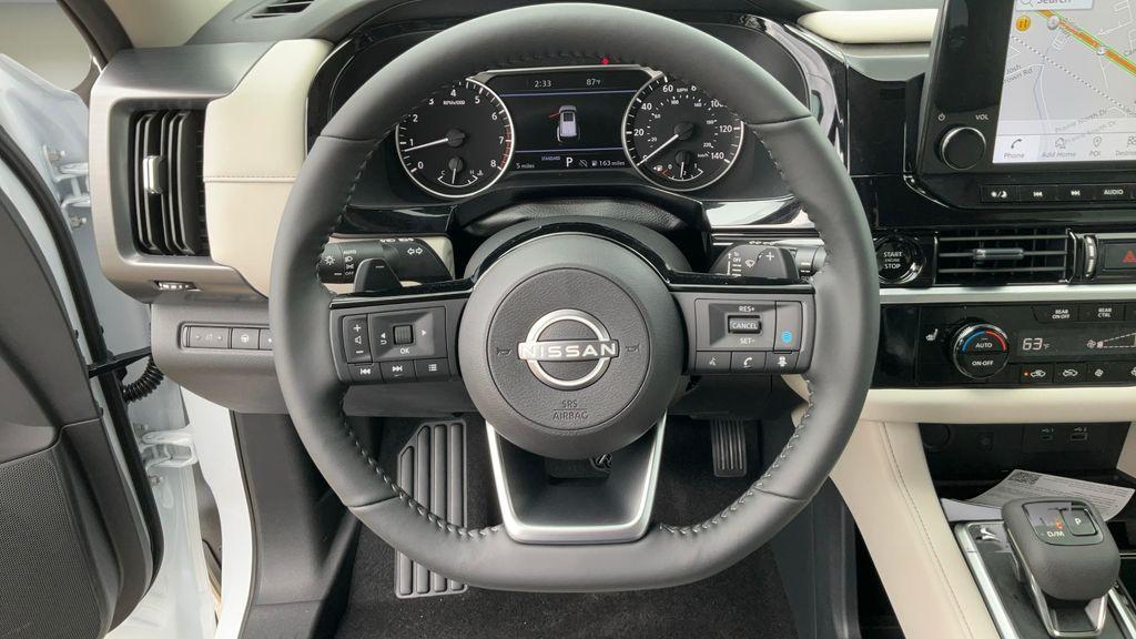 new 2025 Nissan Pathfinder car, priced at $45,015