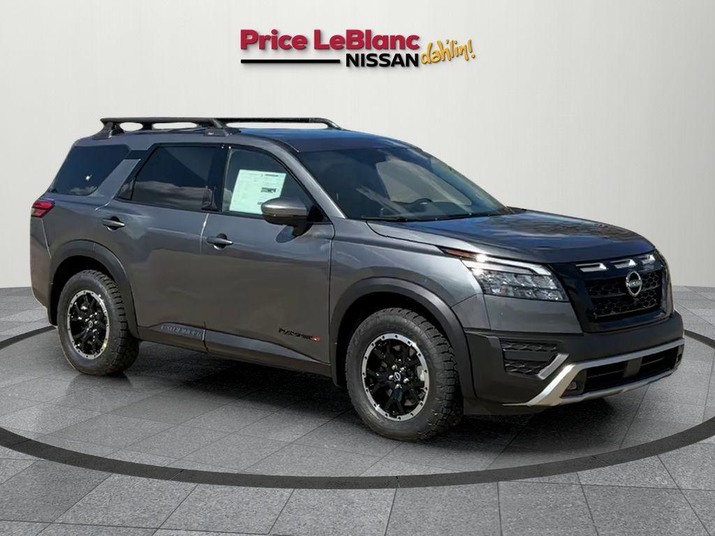 new 2025 Nissan Pathfinder car, priced at $46,620