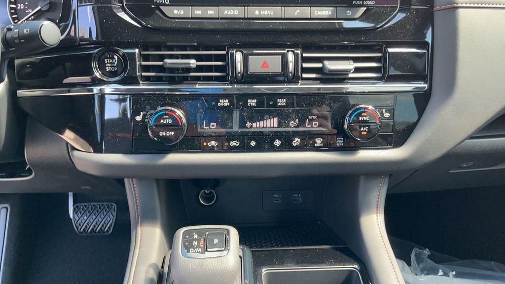 new 2025 Nissan Pathfinder car, priced at $46,620